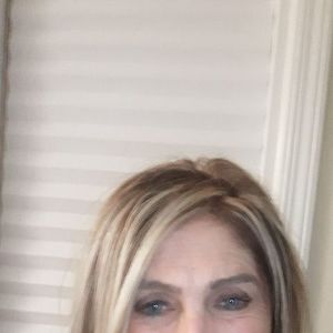 Meet your Posher, Paula